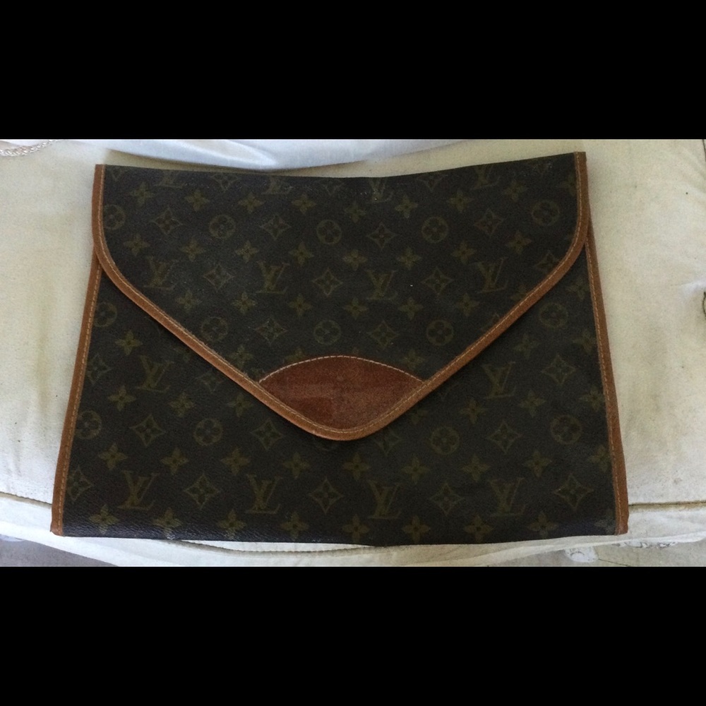 Louis Vuitton old portfolio